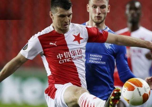 梁朝伟首度凭借此片获得“影帝”殊荣，章子怡无悬念封后。